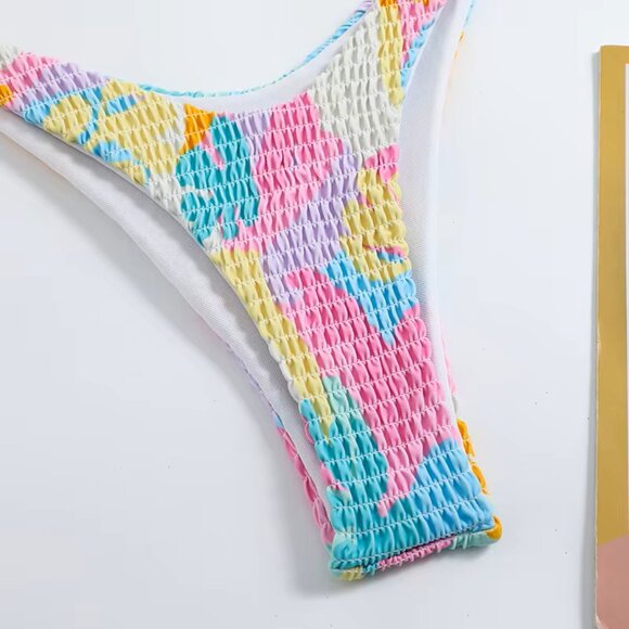 Colourful Bikini - Picture 4 of 10